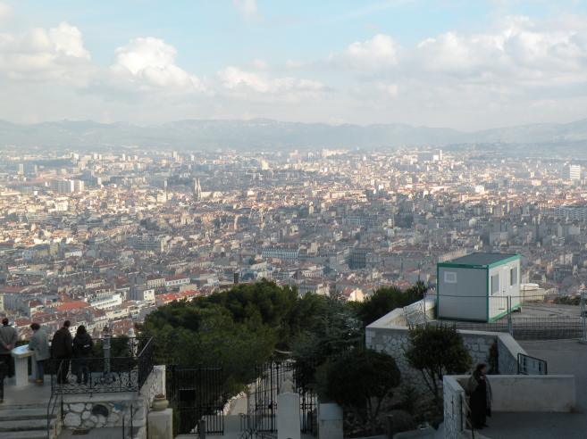  vue panoramique d'une partie de la vieille ville